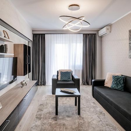 Chanttal Luxury - Fountain Bucureşti Ngoại thất bức ảnh