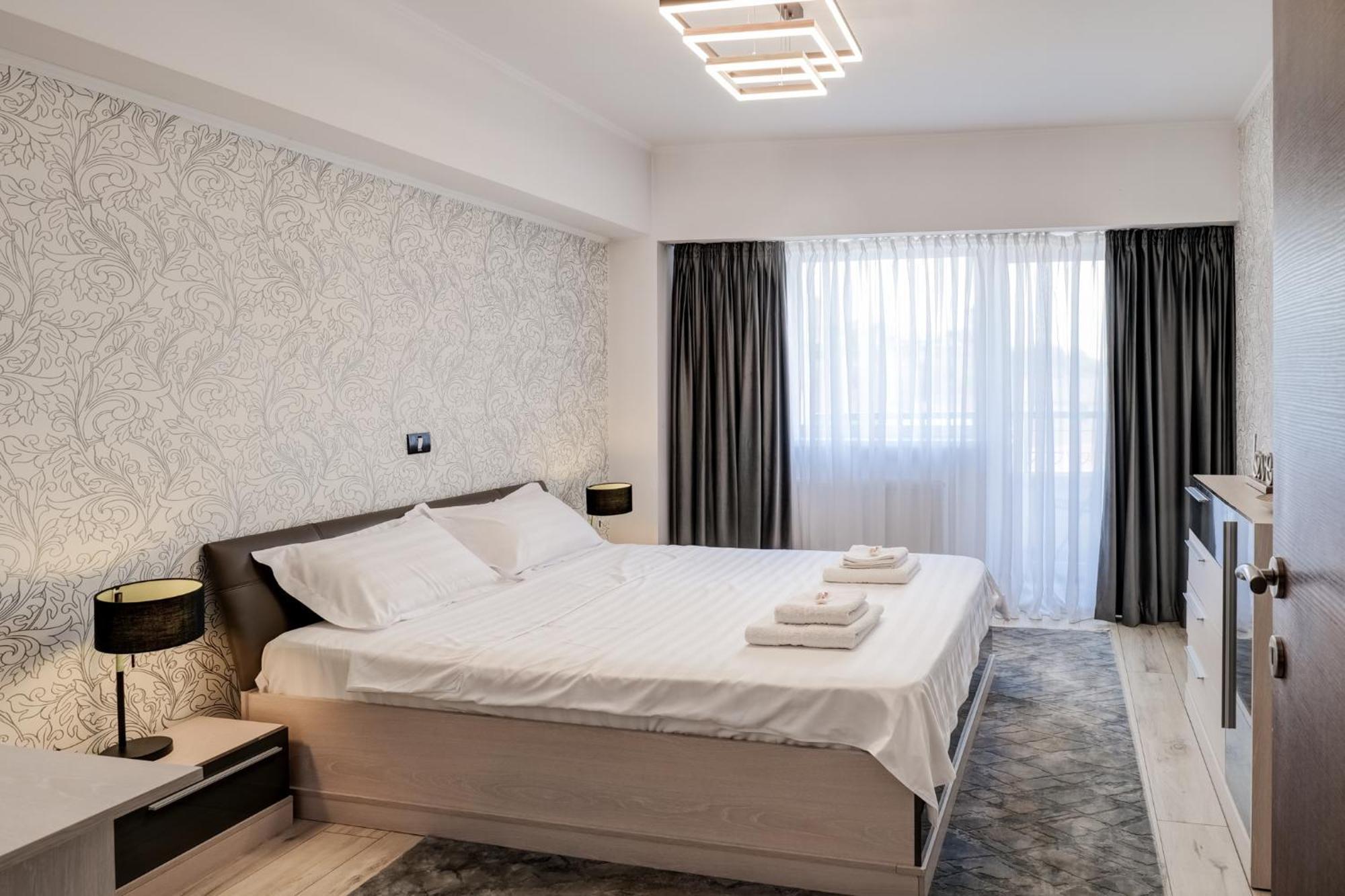 Chanttal Luxury - Fountain Bucureşti Ngoại thất bức ảnh